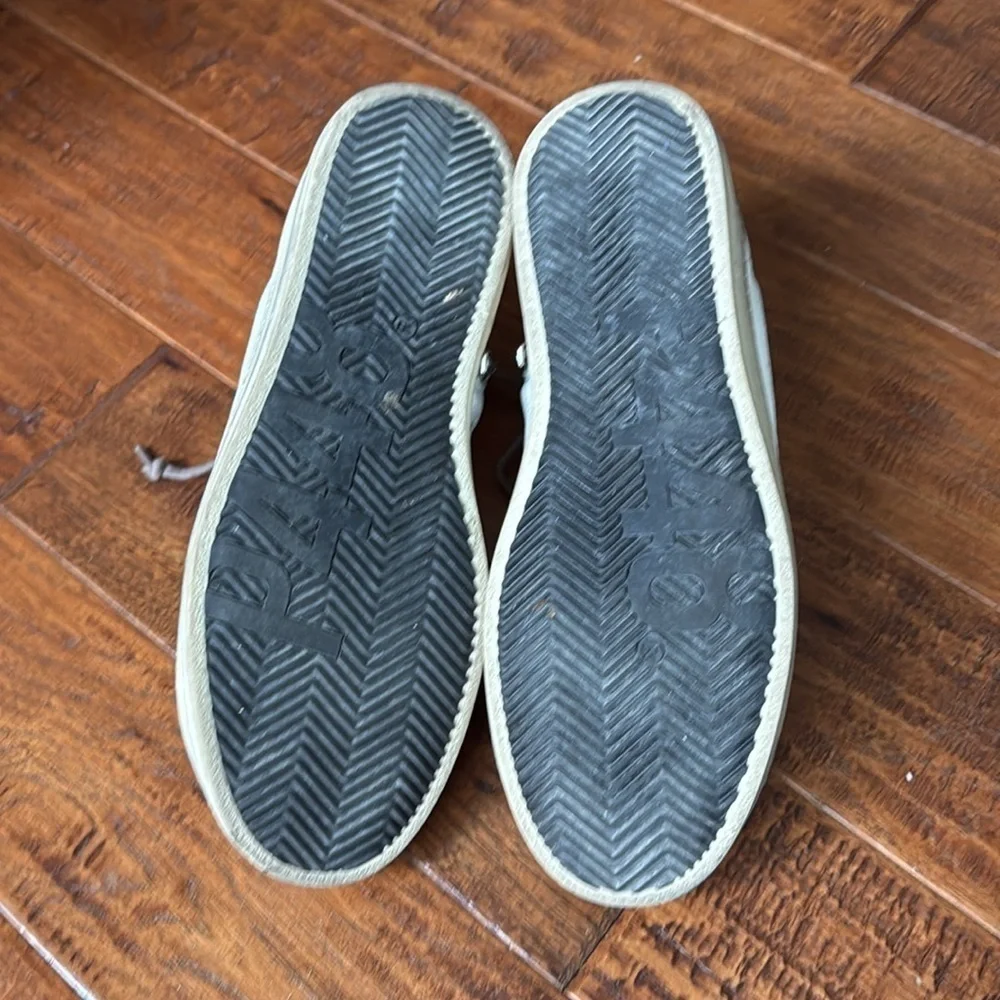 P448 Jack white and cream sneaker shoe, size 41